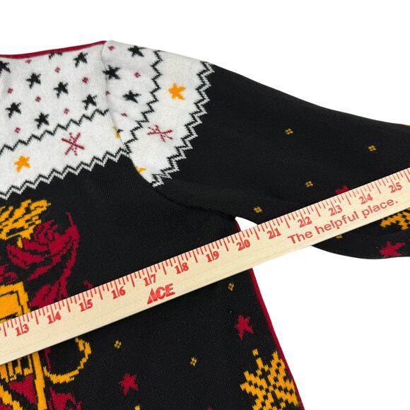 Harry Potter Knitted Pullover Sweater Gryffindor Seal Crest Sweater M - Picture 3 of 8